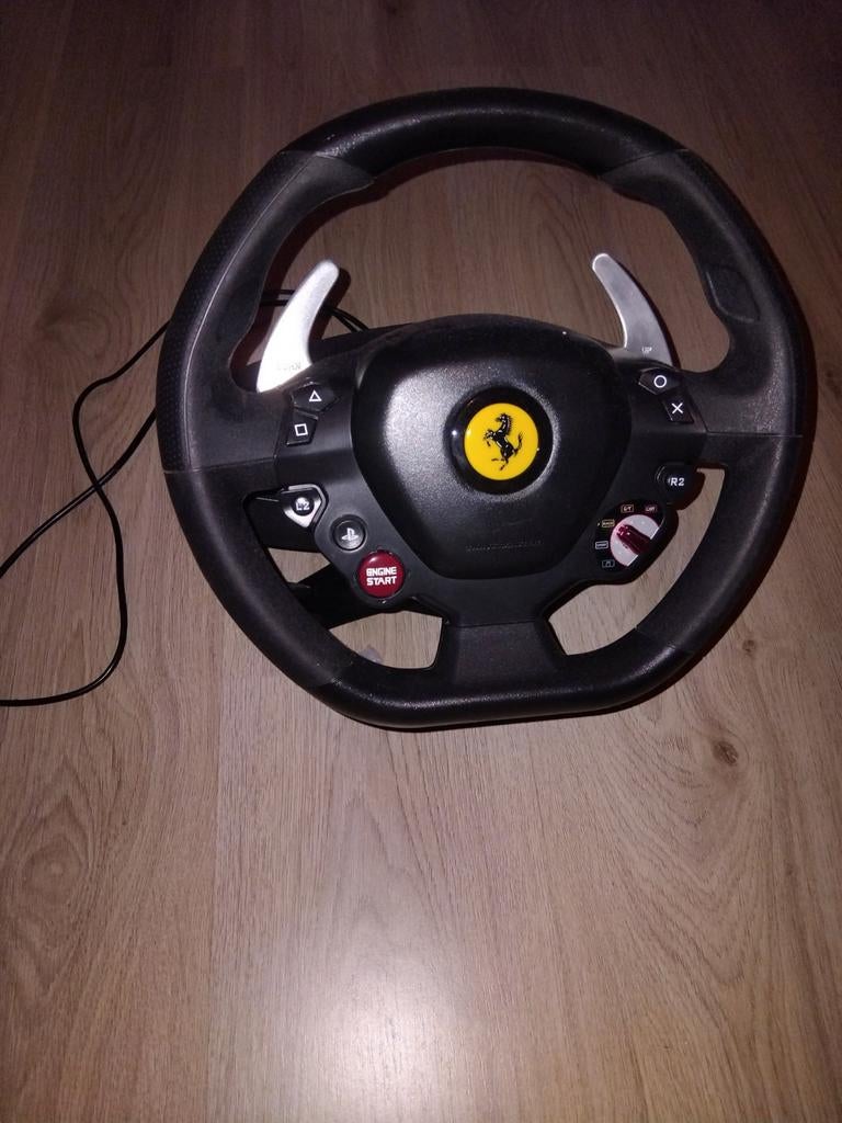 Thrustmaster T80 Ferrari 488 GTB Edition racestuur, Ophalen of Verzenden, Zo goed als nieuw, Stuur of Pedalen, PlayStation 4