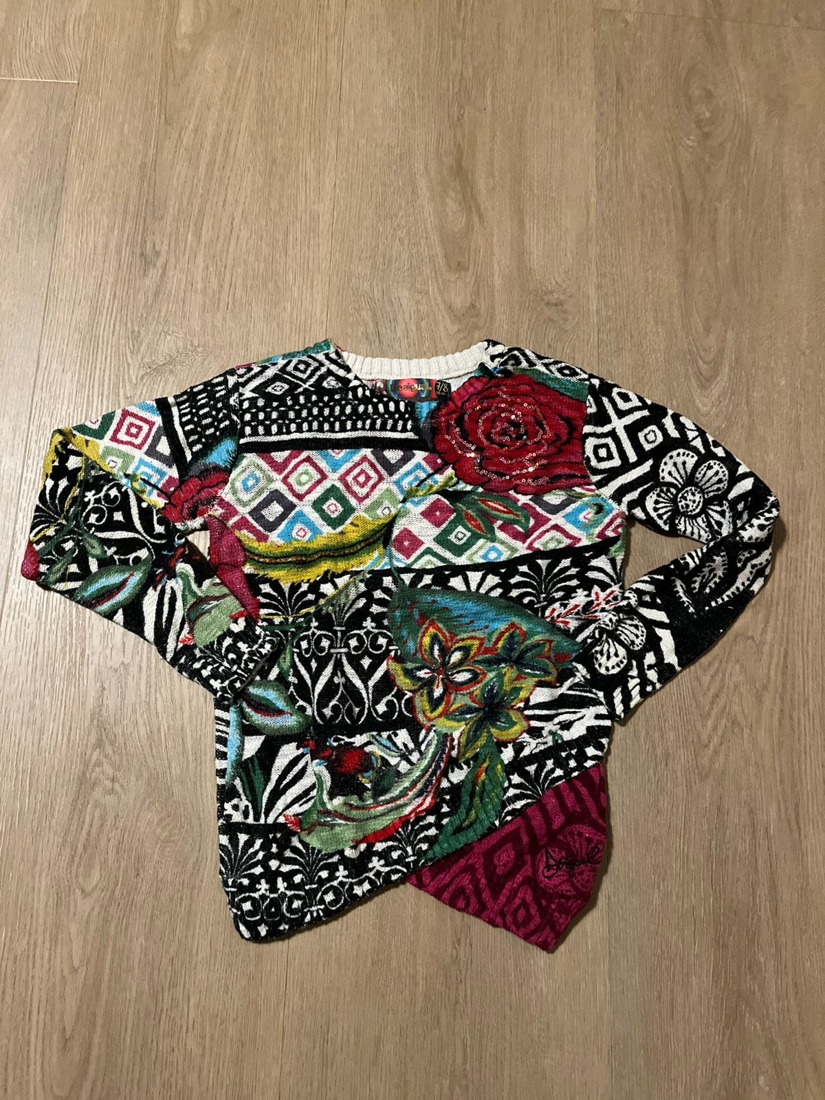 Trui desigual meisje mat 122 / 128 zgan, Kinderen en Baby's, Kinderkleding | Maat 122, Ophalen of Verzenden, Zo goed als nieuw