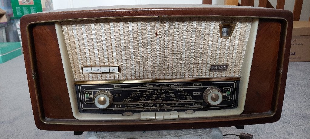 antieke radio, Ophalen