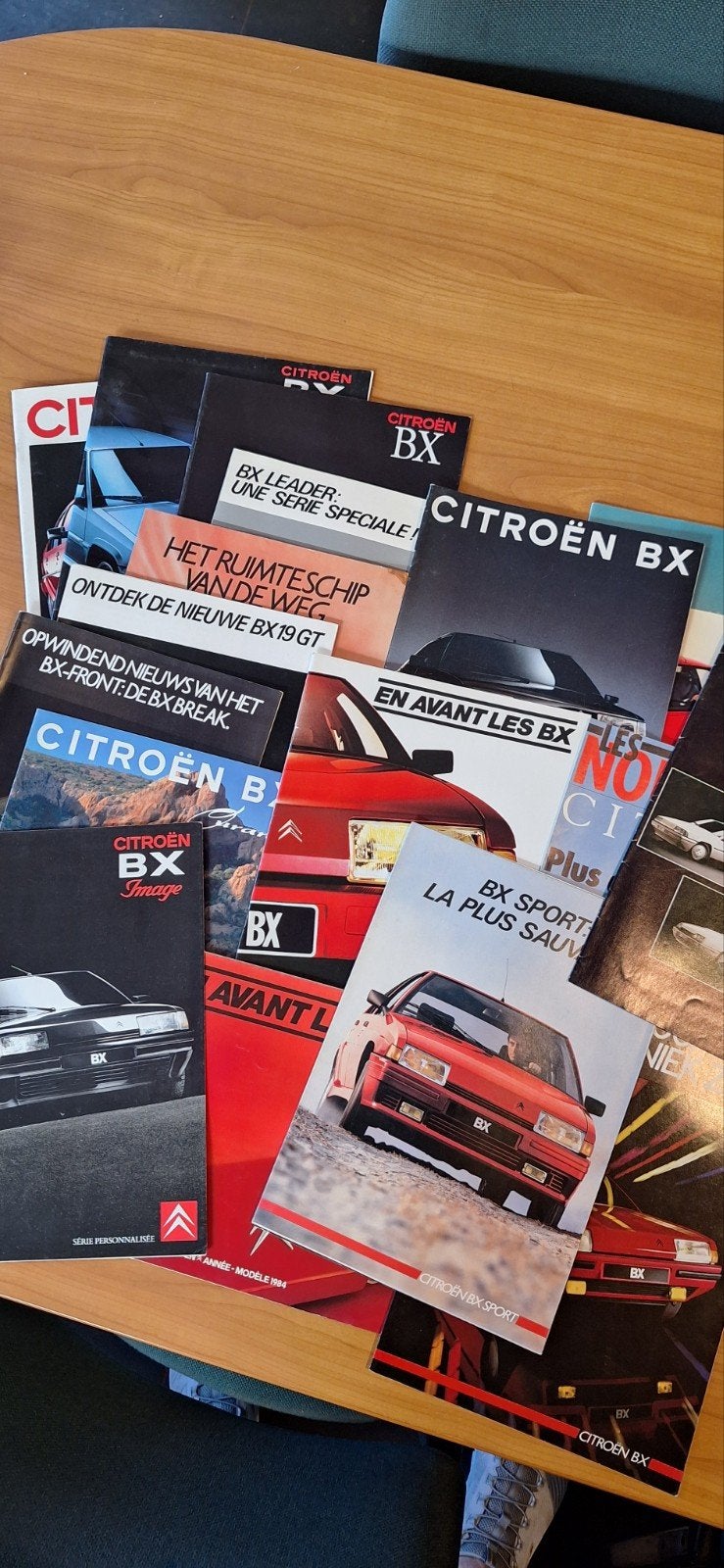 18 Citroën BX Brochures - Diverse Modellen, Ophalen of Verzenden, Gelezen, Citroën, Citroën