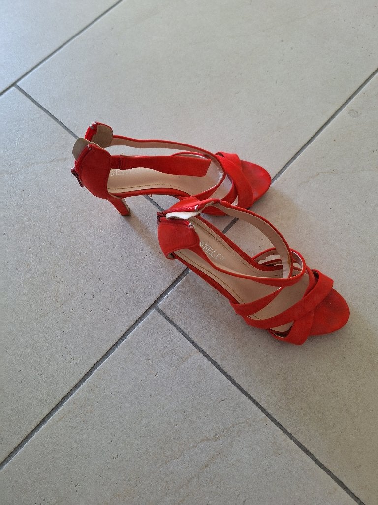 open pumps voor een klein prijsje, Pumps, Bestelle, Oranje, Ophalen of Verzenden