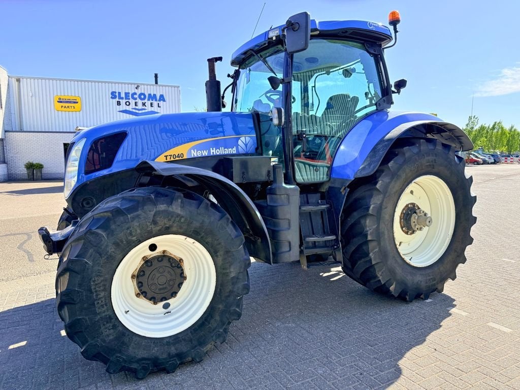 New Holland T7040 Power Command, Zakelijke goederen, Agrarisch | Tractoren, Gebruikt, Meer dan 160 Pk, New Holland, Meer dan 10000