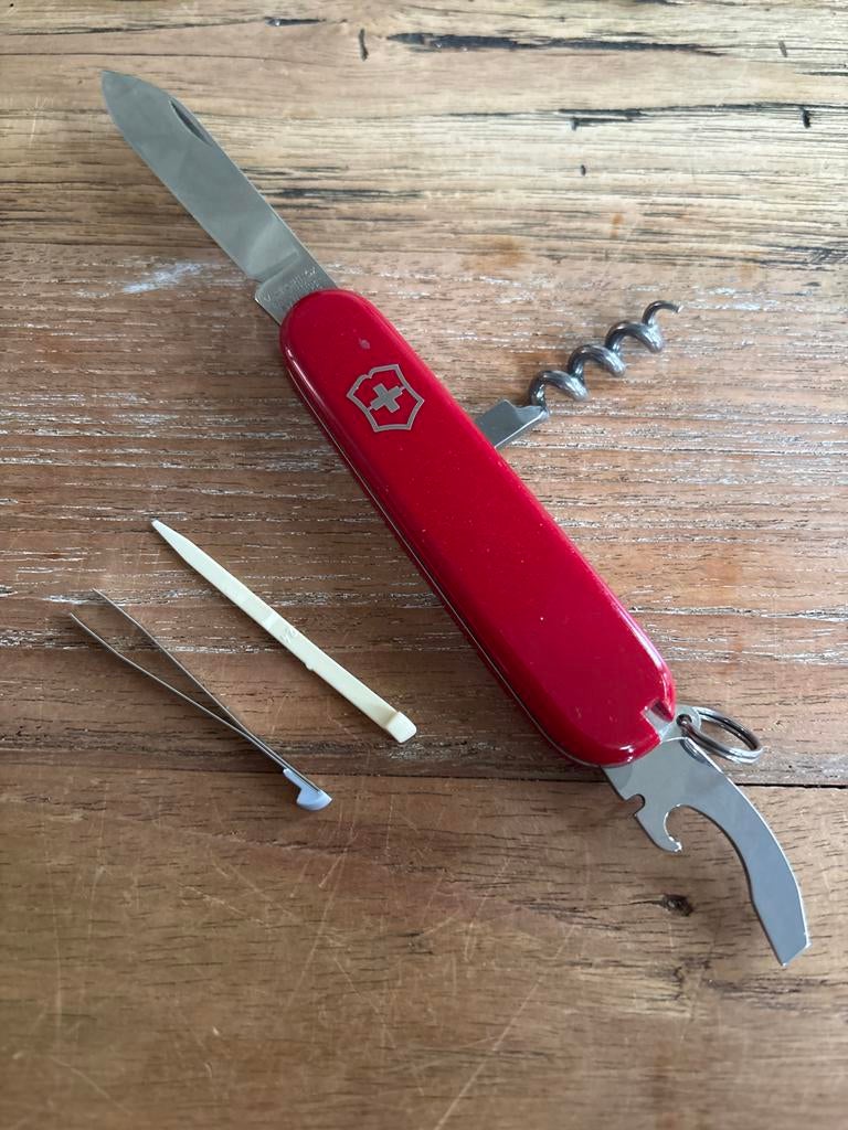 Victorinox Waiter Zakmes - Compact en Multifunctioneel, Ophalen of Verzenden, Gebruikt