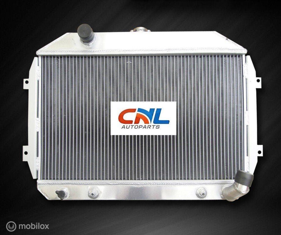 Radiateur Nissan Datsun 240Z/260Z L24/L26 AT/MT 1970-1975, Nieuw, Ophalen of Verzenden