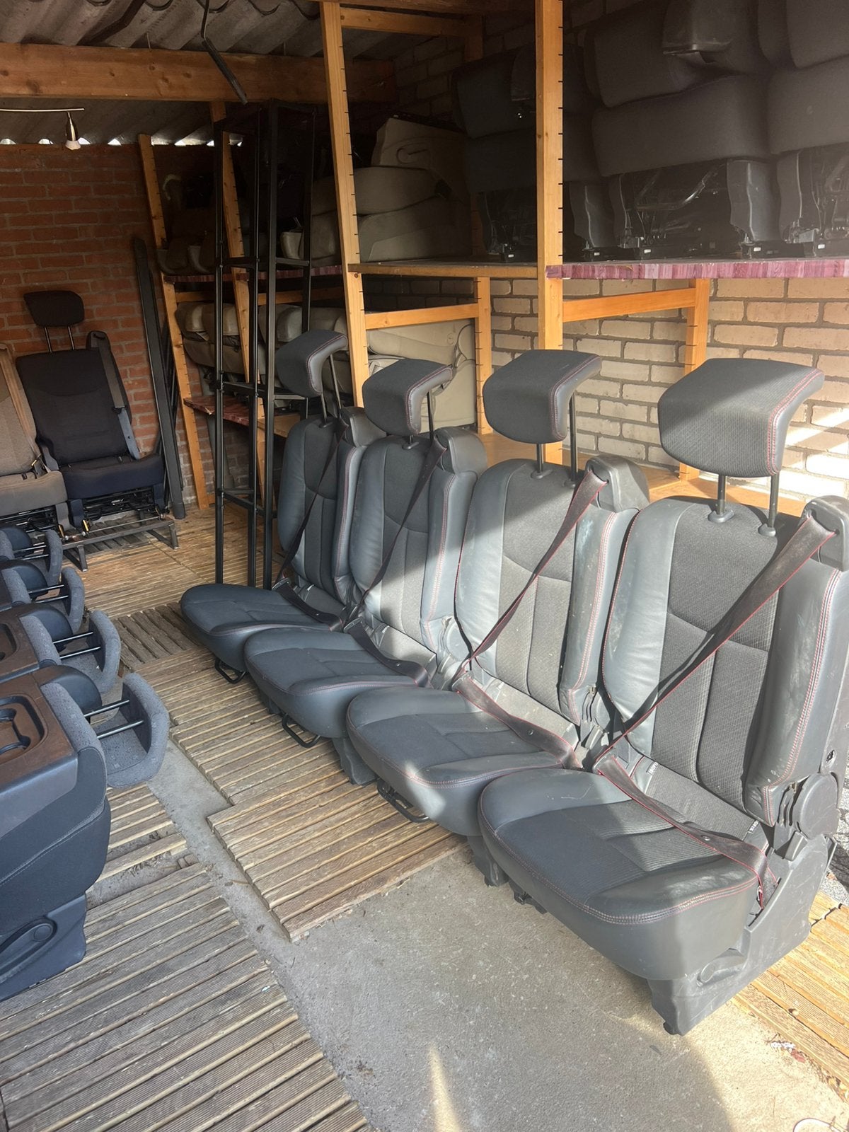 9 half leren stoelen 3p gordel isofiix zelfbouwcamper bus, Ophalen, Gebruikt, Renault