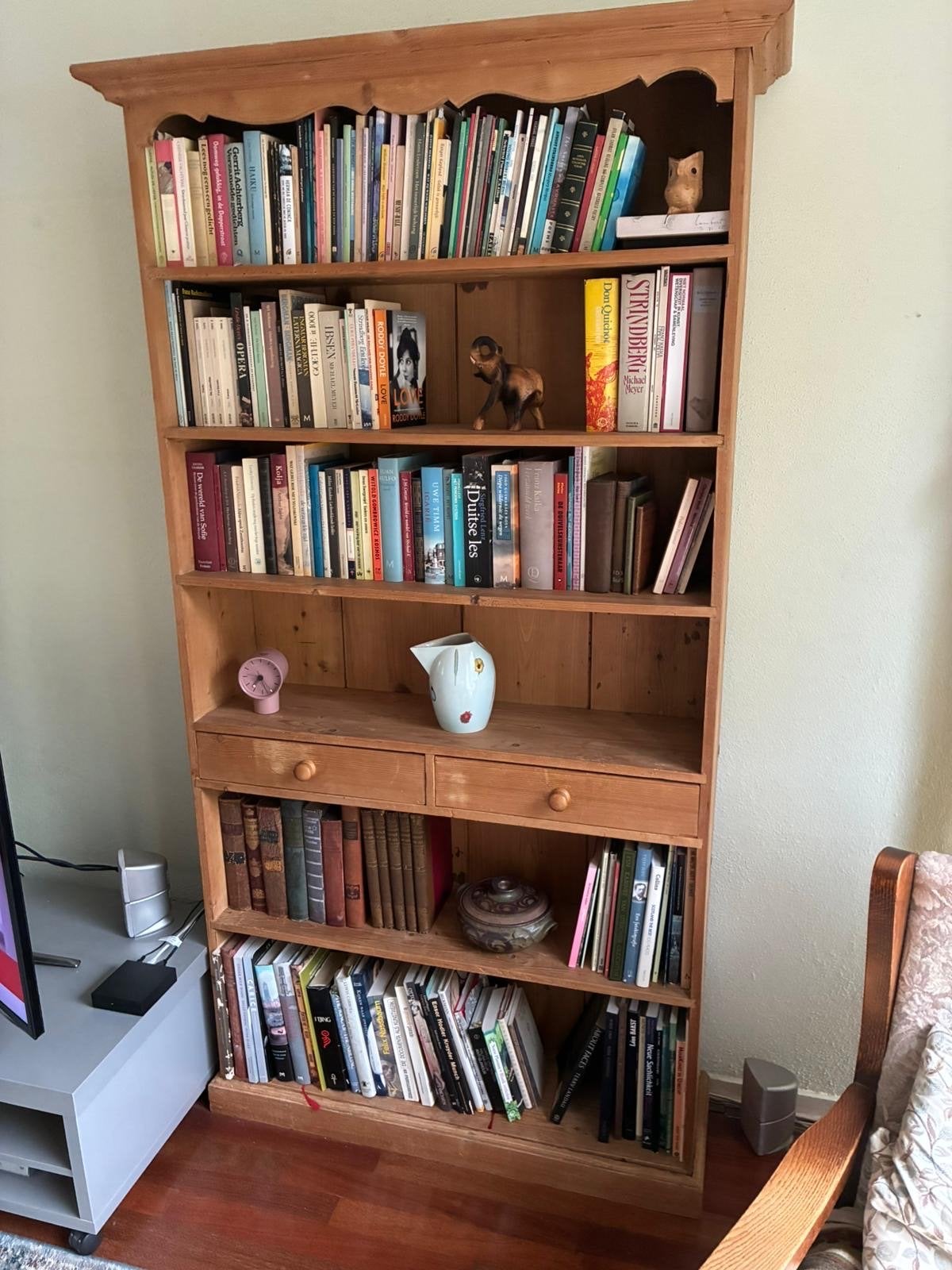 Massief houten boekenkast met lades en planken, Gebruikt, 200 cm of meer, Met lade(s), 25 tot 50 cm