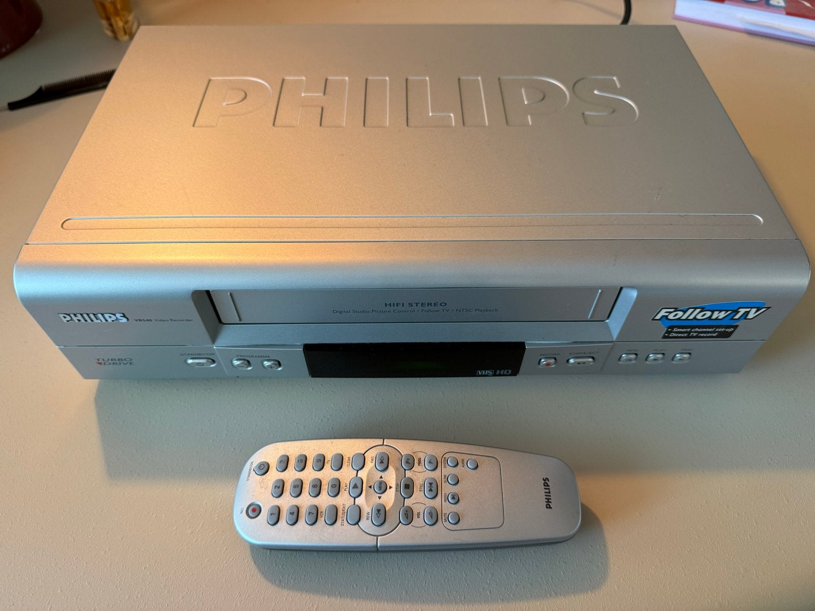 Philips VR540 VCR Videorecorder met afstandsbediening, Ophalen of Verzenden, Gebruikt, VHS-speler of -recorder