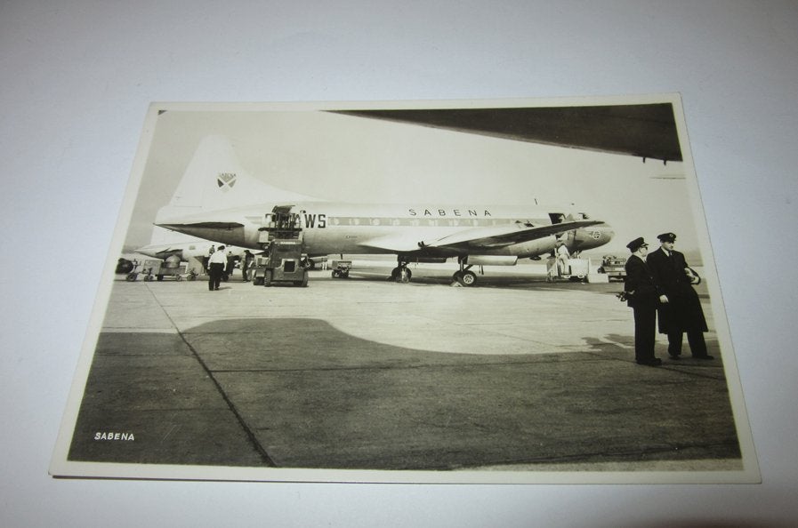 Sabena ansichtkaart Luggage and freight packed in a Convair, Verzenden, Zo goed als nieuw, Kaart, Foto of Prent