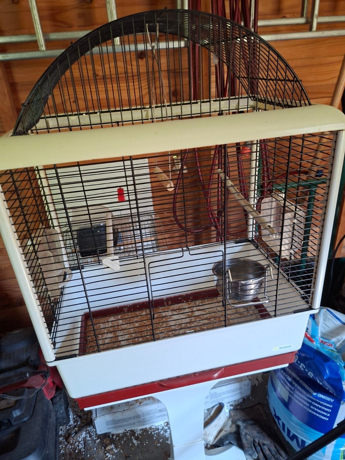 Ferplast vogelkooi., Dieren en Toebehoren, Vogels | Hokken en Kooien, Ophalen, Gebruikt, Metaal, Vogelkooi