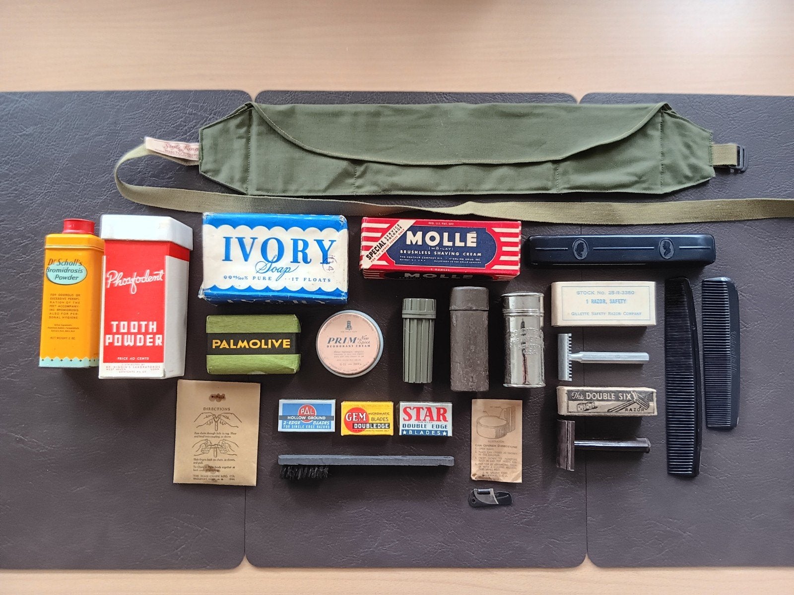 us ww2 toilet items, Ophalen of Verzenden, Amerika, Embleem of Badge