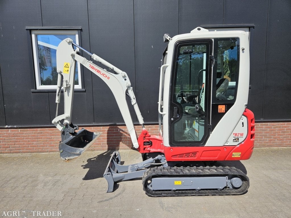 Takeuchi TB216, Zakelijke goederen, Machines en Bouw | Kranen en Graafmachines, Niet opgegeven, -, Niet opgegeven