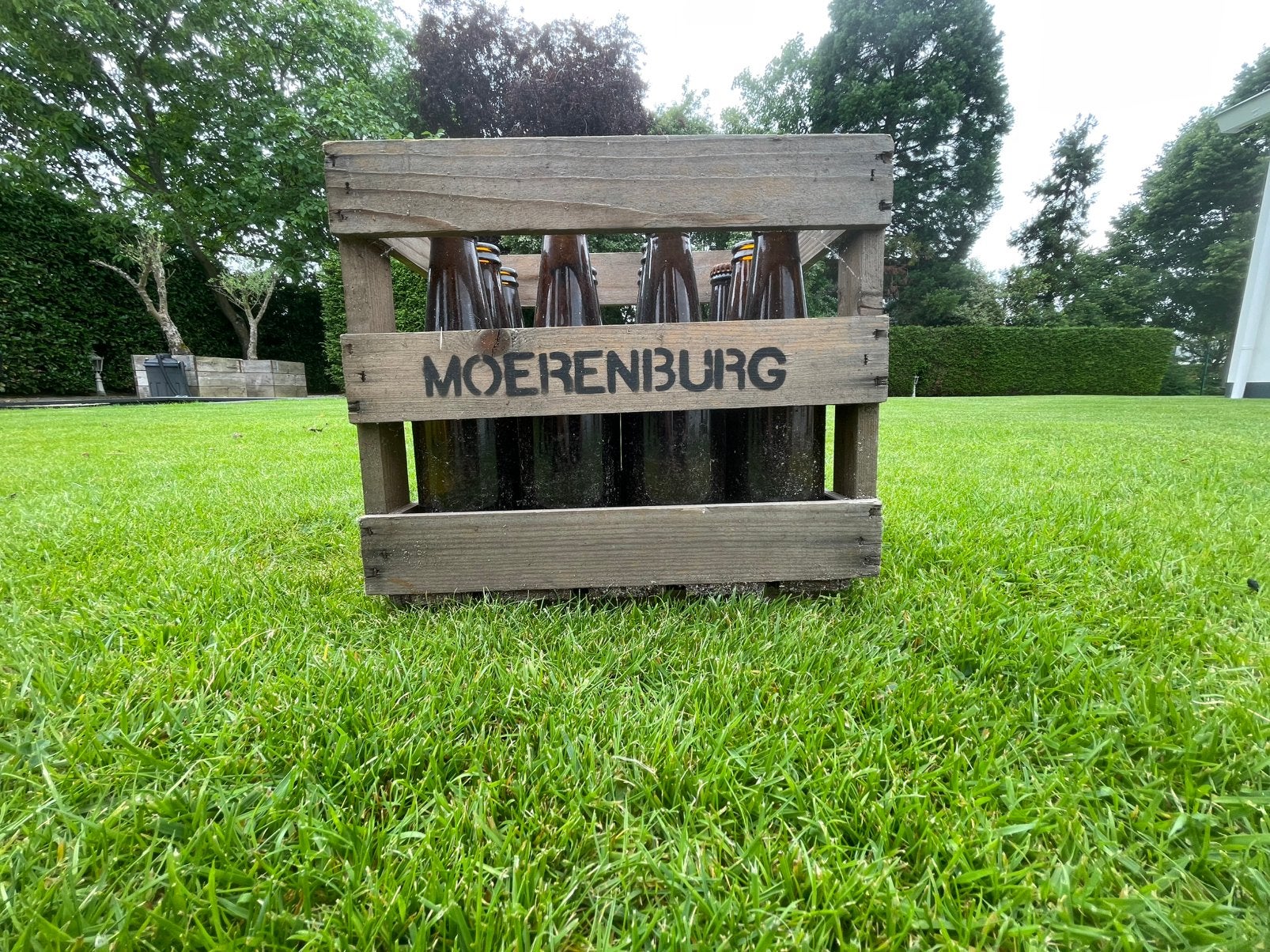 Houten kratje met “Moerenburg” erop, Ophalen of Verzenden, Gebruikt, Flesje(s), Overige merken