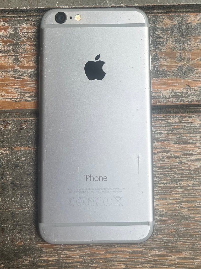 Gebruikte iphone 6, Telecommunicatie, Mobiele telefoons | Apple iPhone, Gebruikt, 75 %, Overige modellen, Zwart