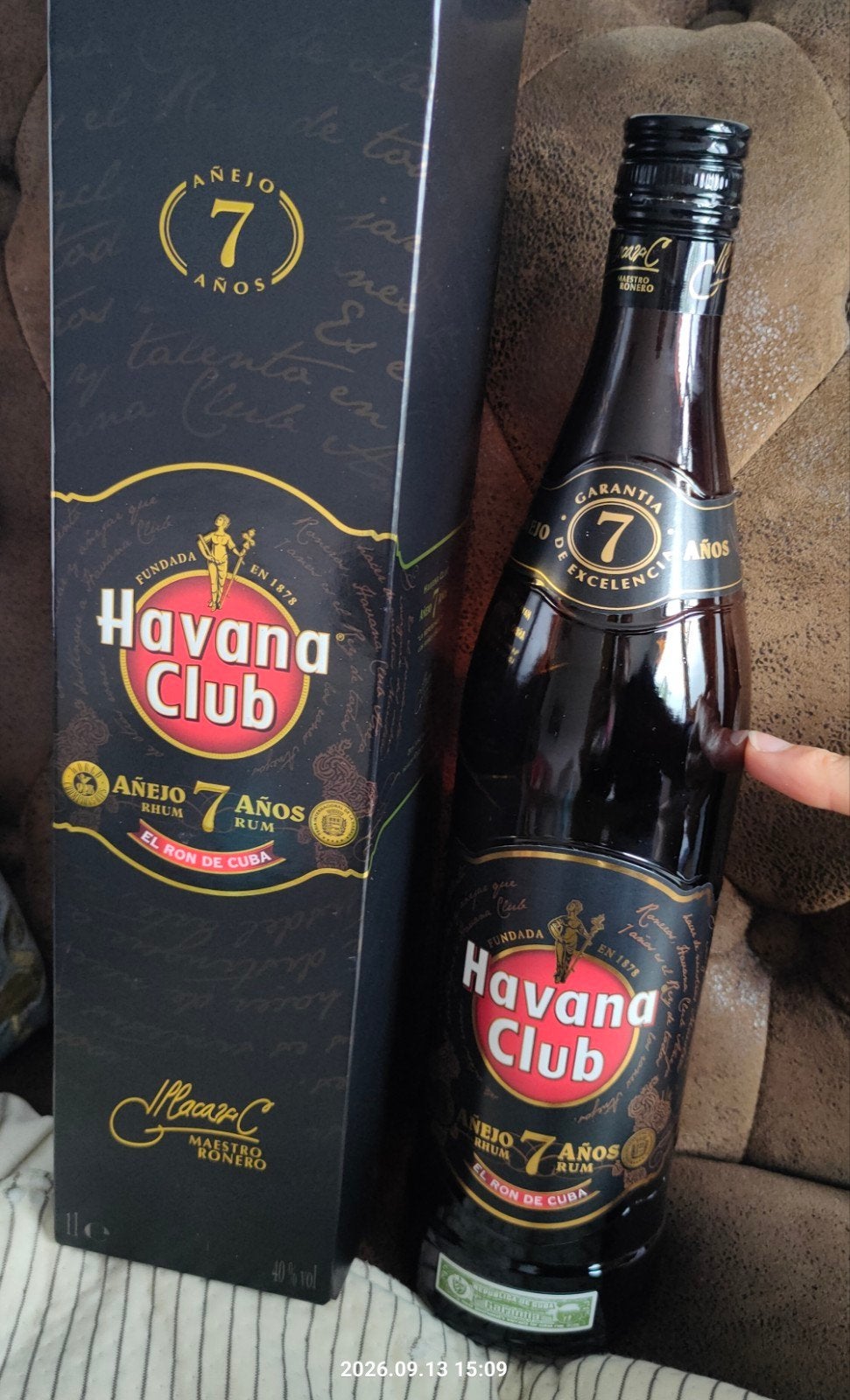 Origineel gekocht in Cuba: Havana Club 7 Drinkbaar 2016, Verzamelen, Gebruikt, Overige typen, Ophalen of Verzenden, Zuid-Amerika