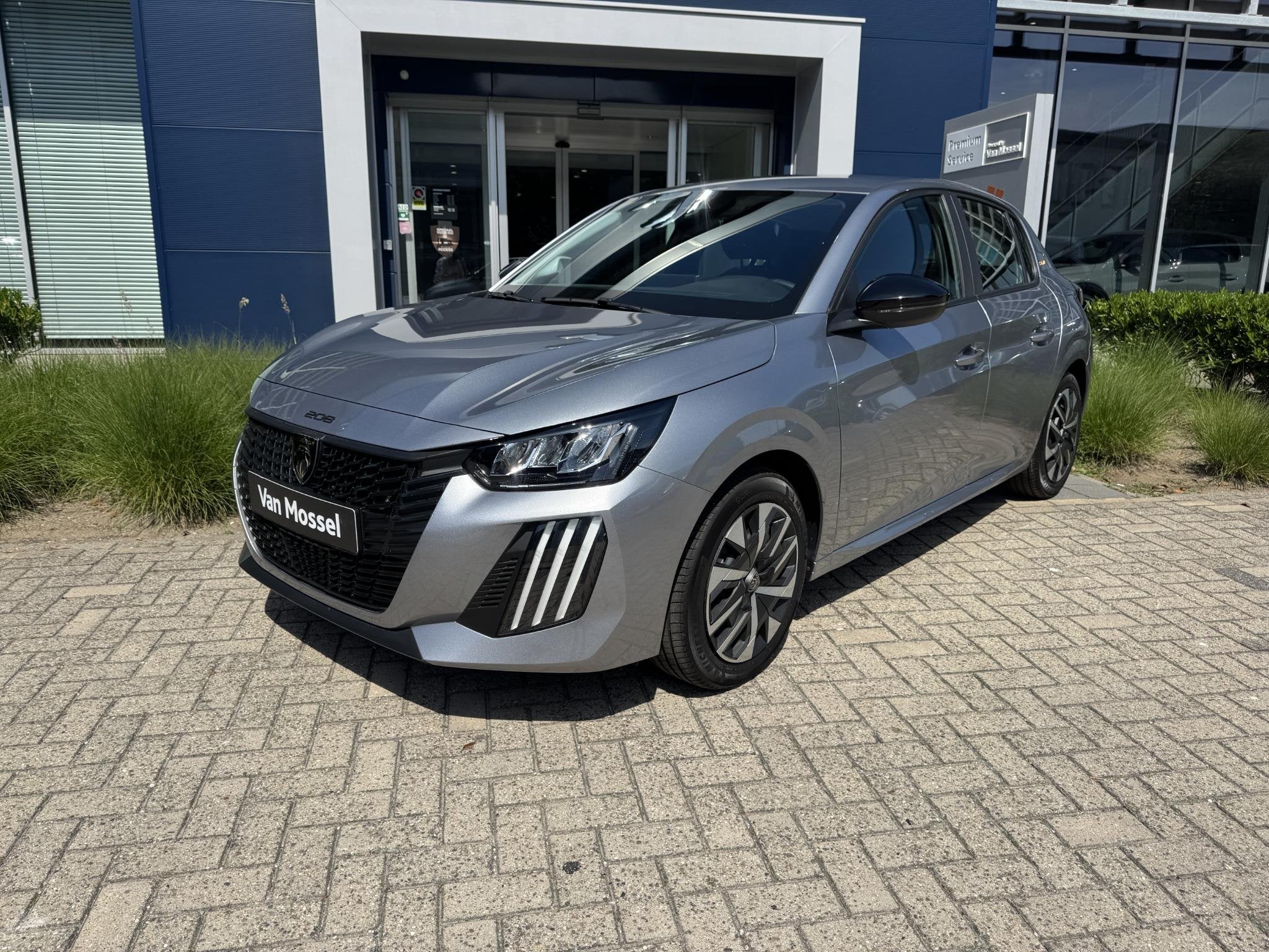 Peugeot 208 1.2 PureTech 100 Style l Nieuwe auto uit voorraa, Voorwielaandrijving, Euro 6, Parkeersensor, Origineel Nederlands