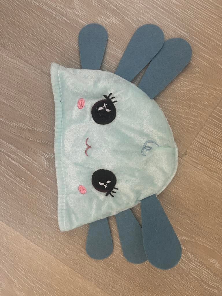 Schattige muts met gezichtje en oortjes, Ophalen, Nieuw, Jongen of Meisje, Muts