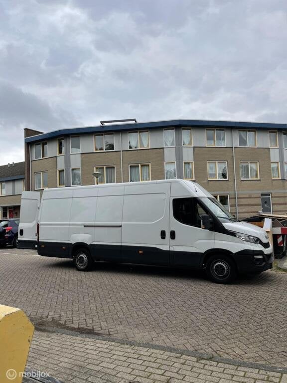Bestelwagen huren Den Haag vanaf €45 !