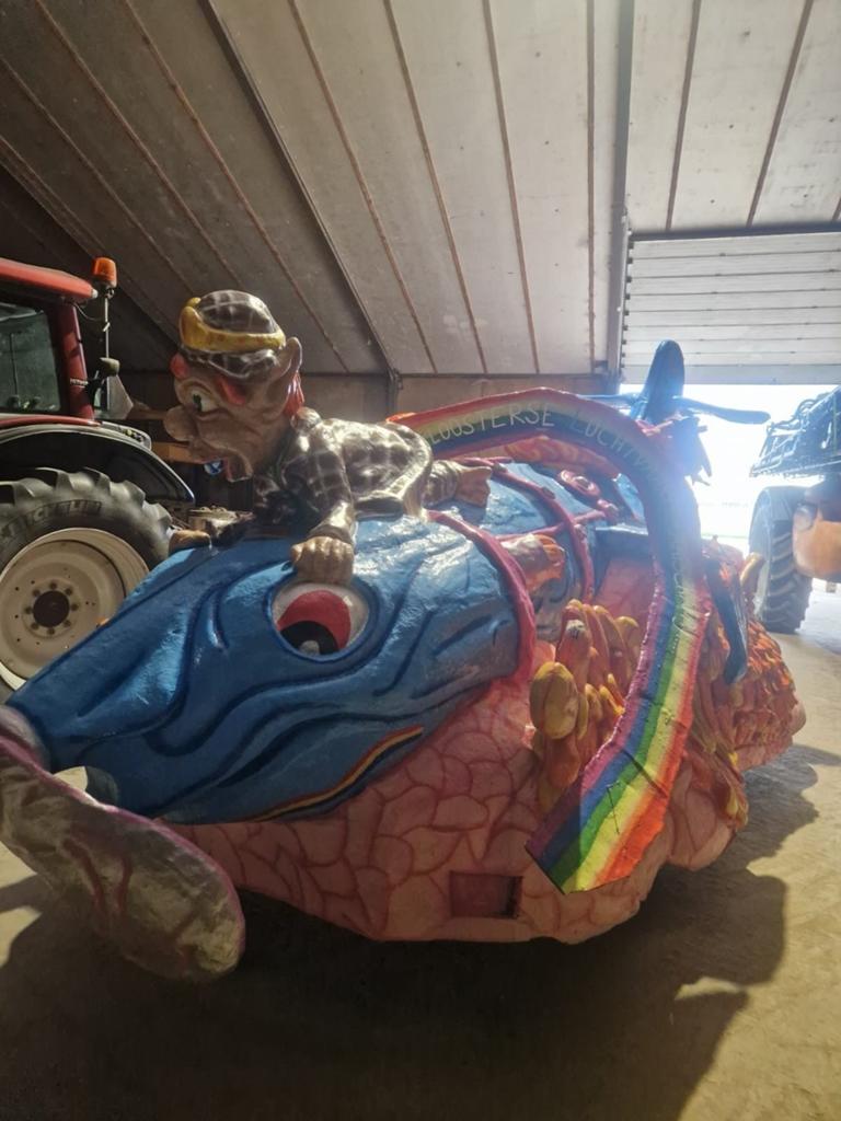 Carnavalswagen - Klaar voor de optocht!, Ophalen of Verzenden, Gebruikt