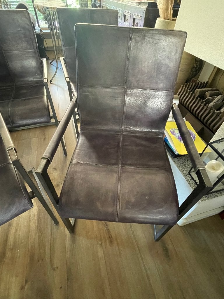 Industriële stoelen 4 stuks moet weg!, Huis en Inrichting, Stoelen, Ophalen of Verzenden, Gebruikt, Vier
