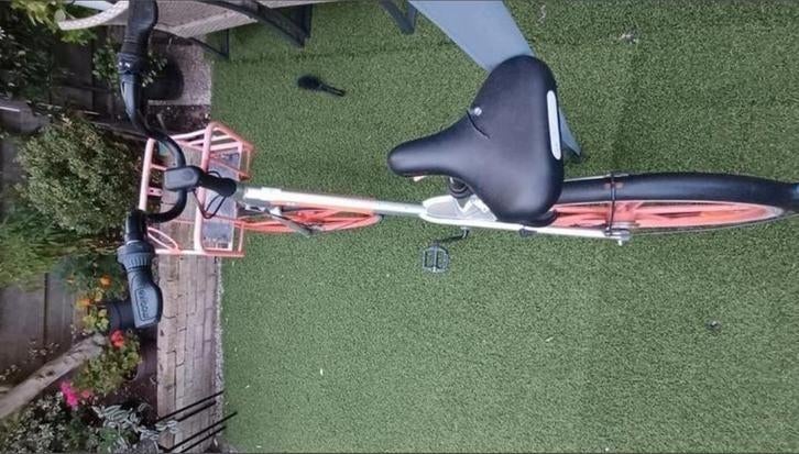 Een stevige fiets met opvallende oranje wielen, Fietsen en Brommers, Fietsen | Heren | Herenfietsen, Ophalen, Gebruikt, Overige merken