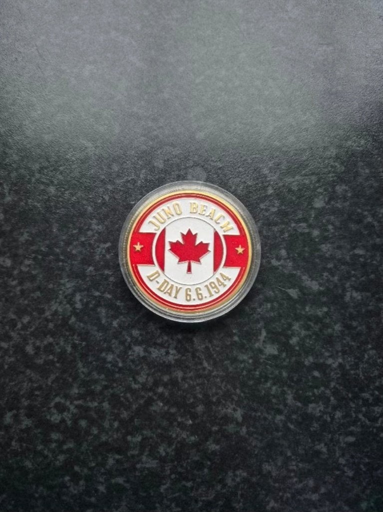 WW II Normandy the 3rd Canadian infantry division coin /munt, Ophalen of Verzenden, Amerika, Embleem of Badge