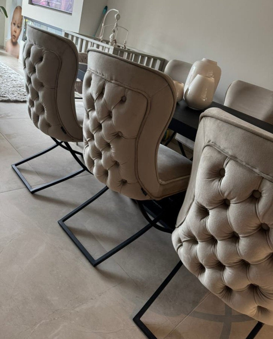 6 Dubbelman Design stoelen taupe met mat zwart onderstel, Zwart, Ophalen of Verzenden, Vier, Dubbelman design
