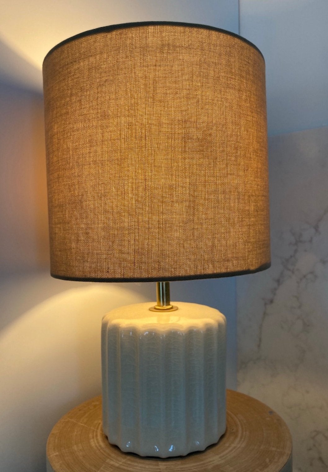 😍Linnen beige tafellamp keramiek geglazuurd lampenvoet goud, Huis en Inrichting, Beige, Textiel, Ophalen of Verzenden, Zo goed als nieuw