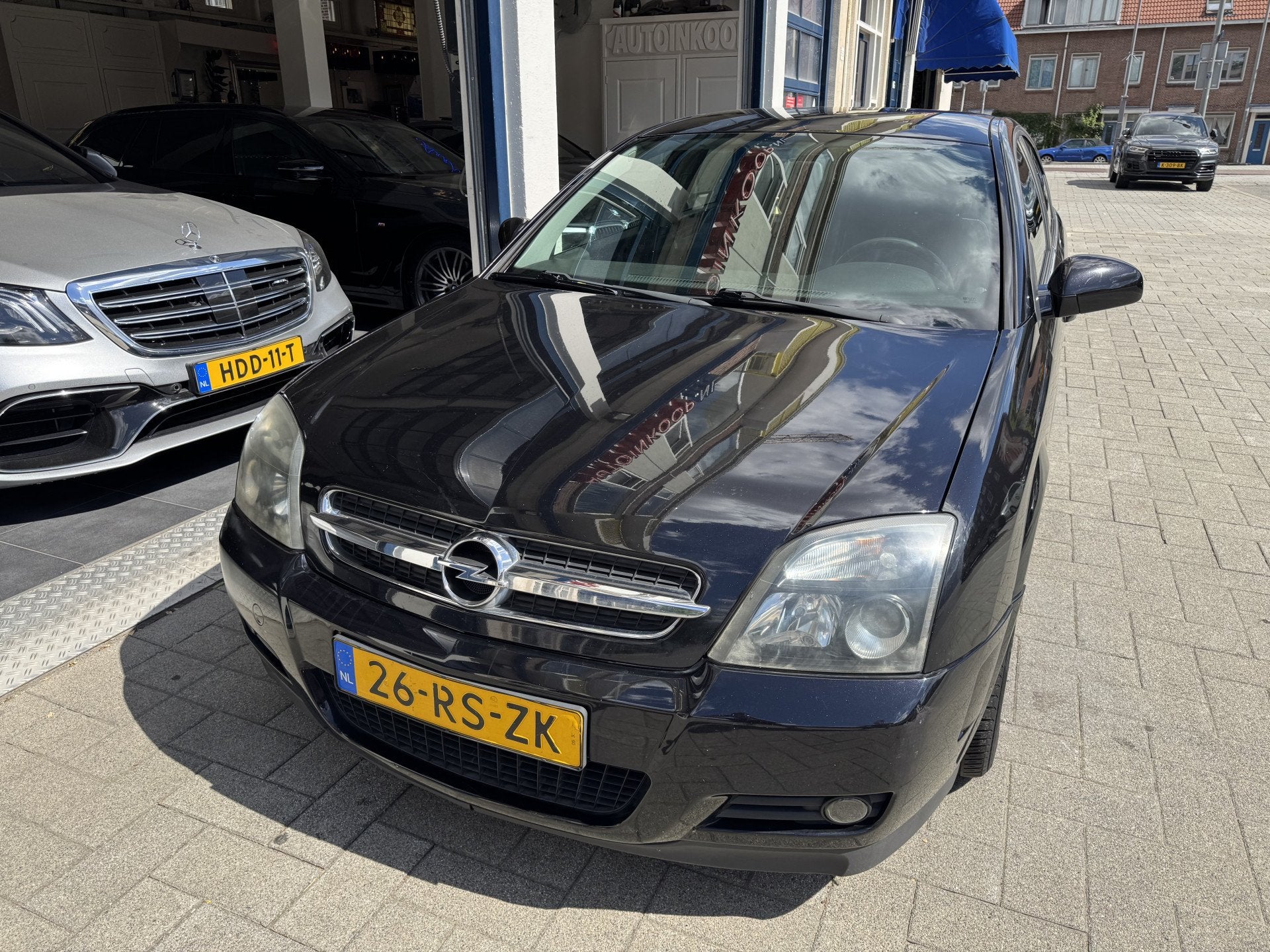 Opel Vectra GTS 1.8-16V Elegance NIEUWE APK (bj 2005), Auto's, Voorwielaandrijving, Gebruikt, 4 cilinders, 1290 kg
