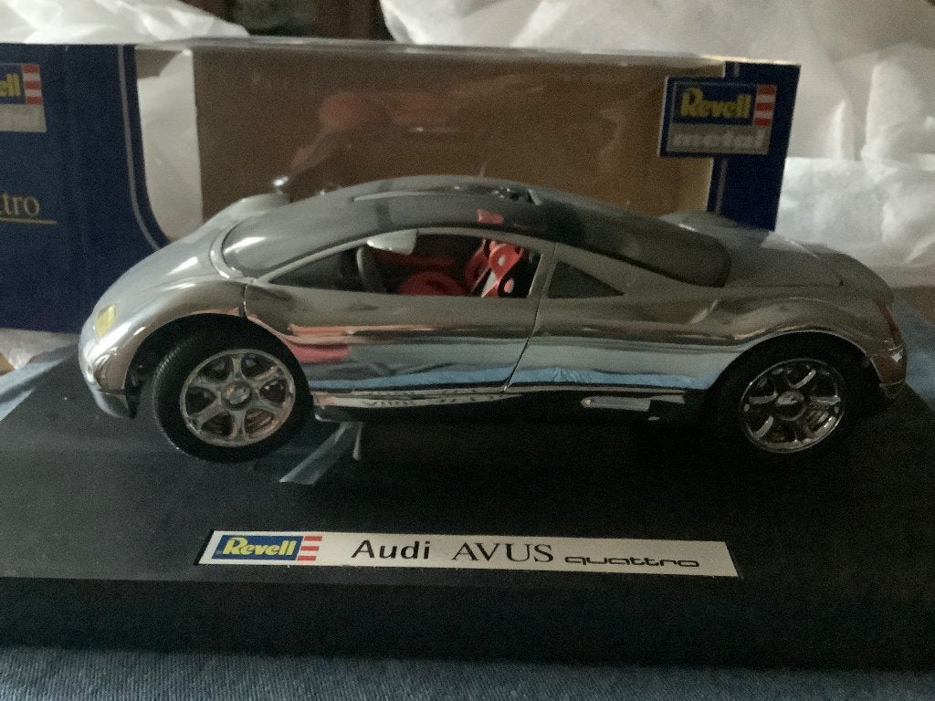 Audi Avus Quattro 1:18, Hobby en Vrije tijd, Modelauto's | 1:18, Ophalen of Verzenden, Zo goed als nieuw, Auto, Revell