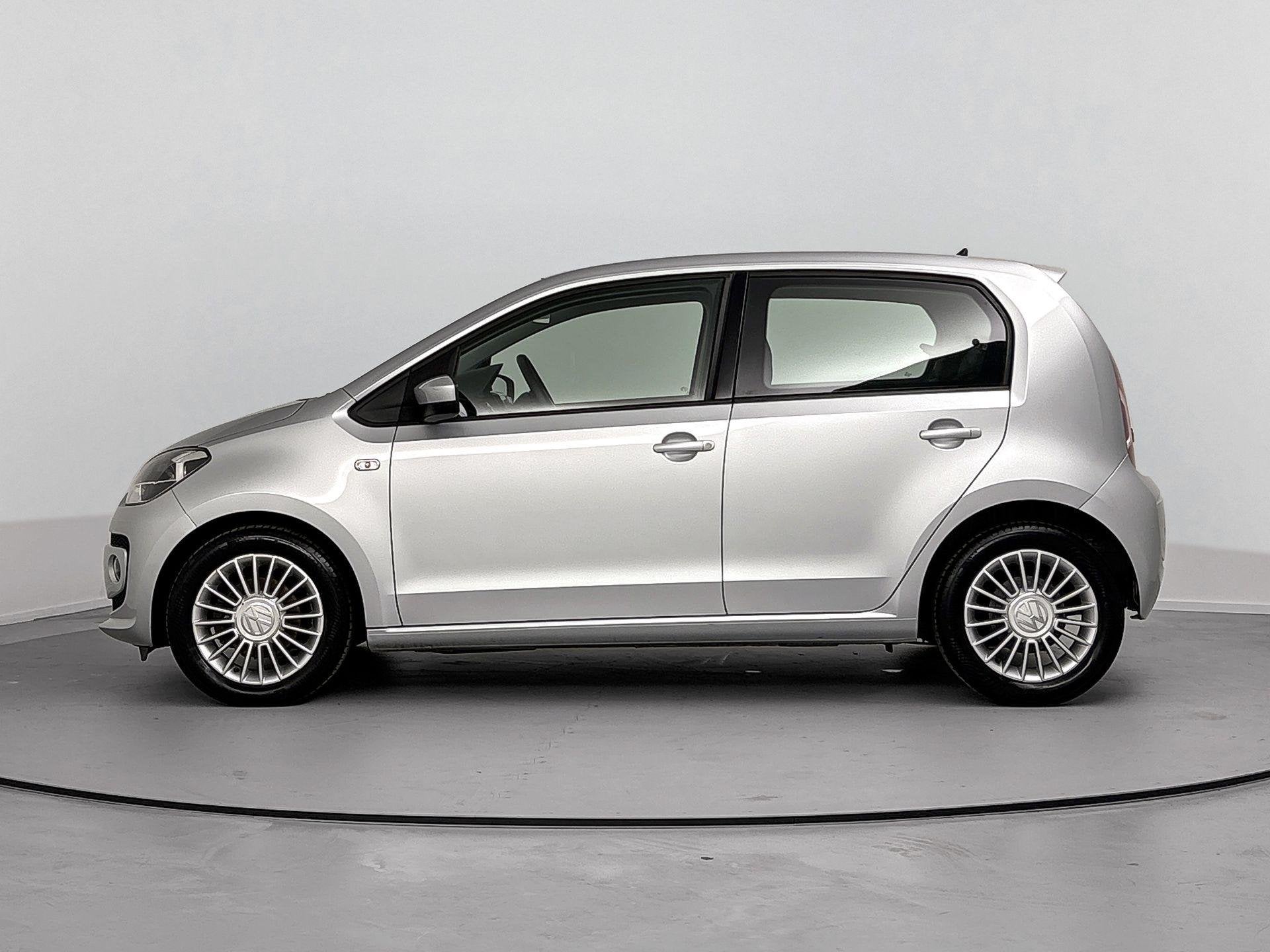 Volkswagen Up! 1.0 high up! BlueMotion Airco | Lichtmetalen, Auto's, Voorwielaandrijving, Euro 5, Stof, Gebruikt