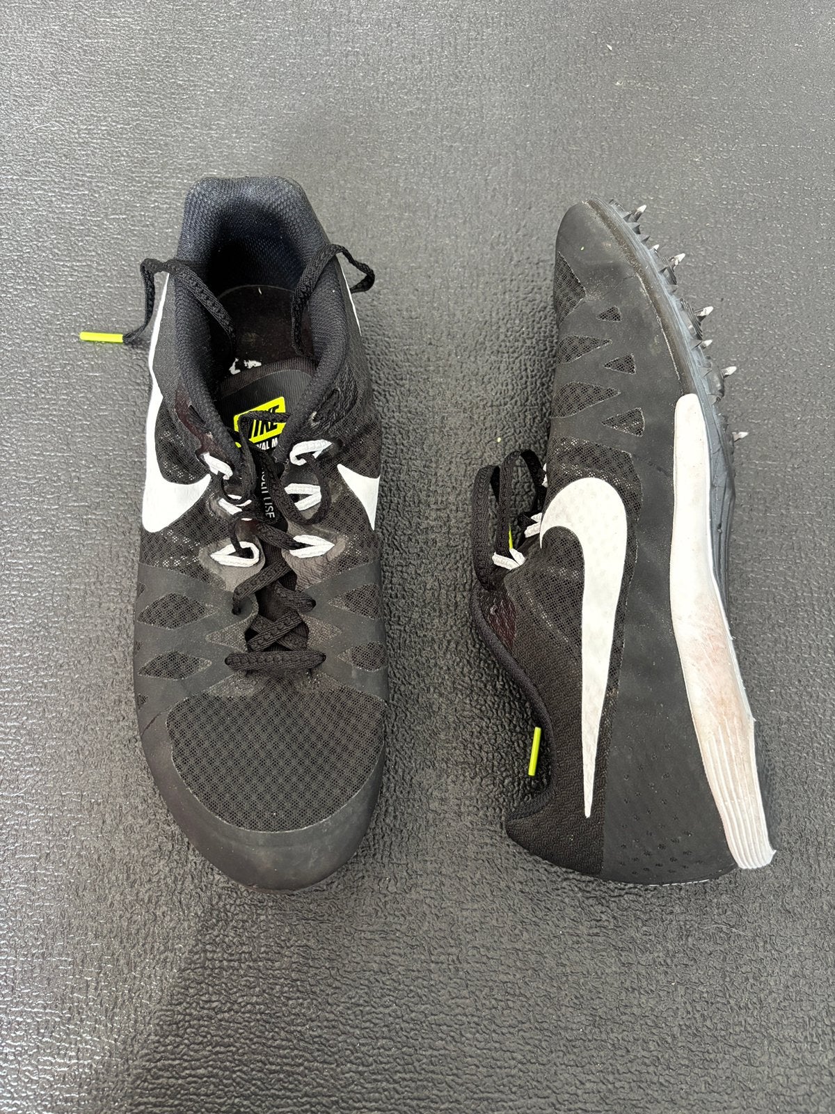 Nike atletiek spikes 44.5 (valt als 42.5/43), Ophalen of Verzenden, Zo goed als nieuw, Spikes, Nike
