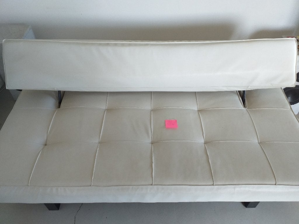 Wit slaapbank bank, Ophalen, Kunststof, Gebruikt, 150 tot 200 cm