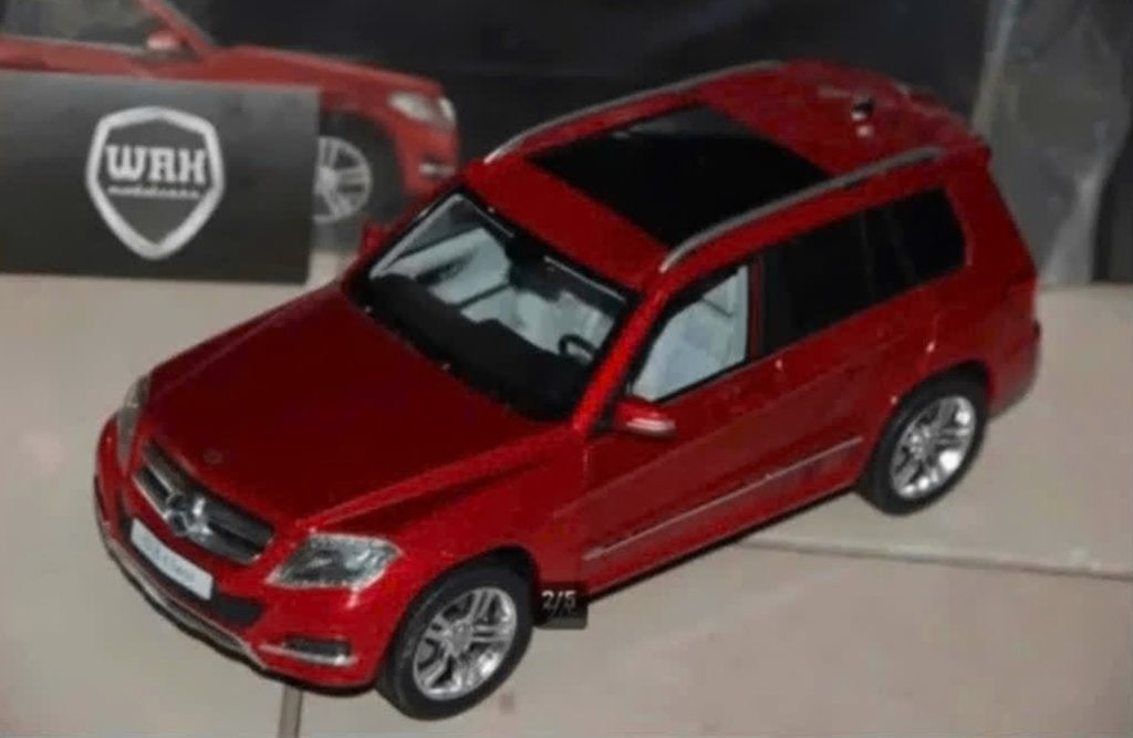 1:18 MERCEDES GLK 300 d.red Welly GT / SEE INFO in box WRH, Verzenden, Zo goed als nieuw, Auto, Welly