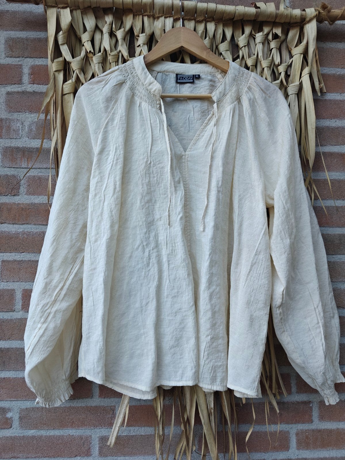 blouse Bloom maat XL, Kleding | Dames, Blouses en Tunieken, Maat 38/40 (M), Beige, Ophalen of Verzenden, Zo goed als nieuw