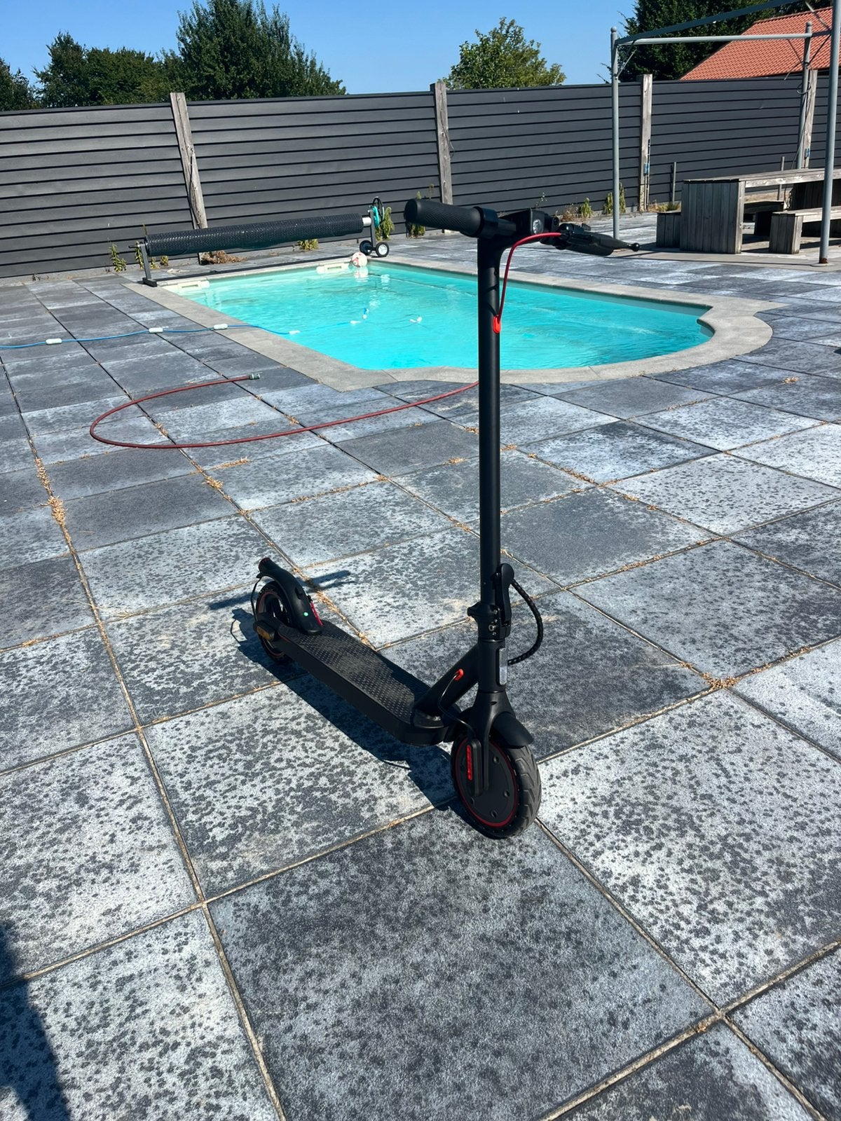 Kepow E9 Pro Elektrische Step – Nieuw in Doos, Fietsen en Brommers, Steps, Ophalen of Verzenden, Nieuw, Elektrische step (E-scooter)