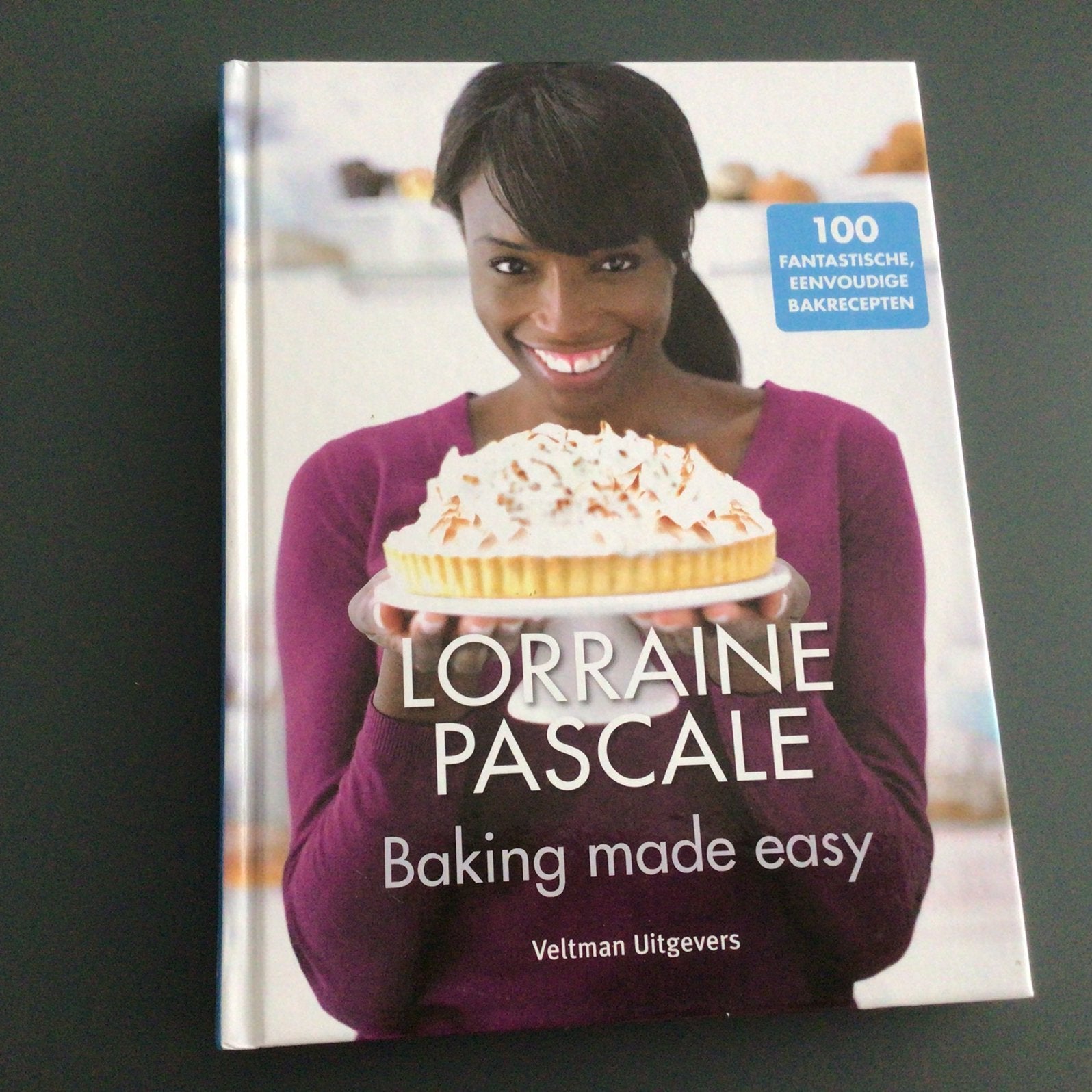Lorraine Pascale - Baking made easy, Italië, Ophalen of Verzenden, Zo goed als nieuw, Lorraine Pascale