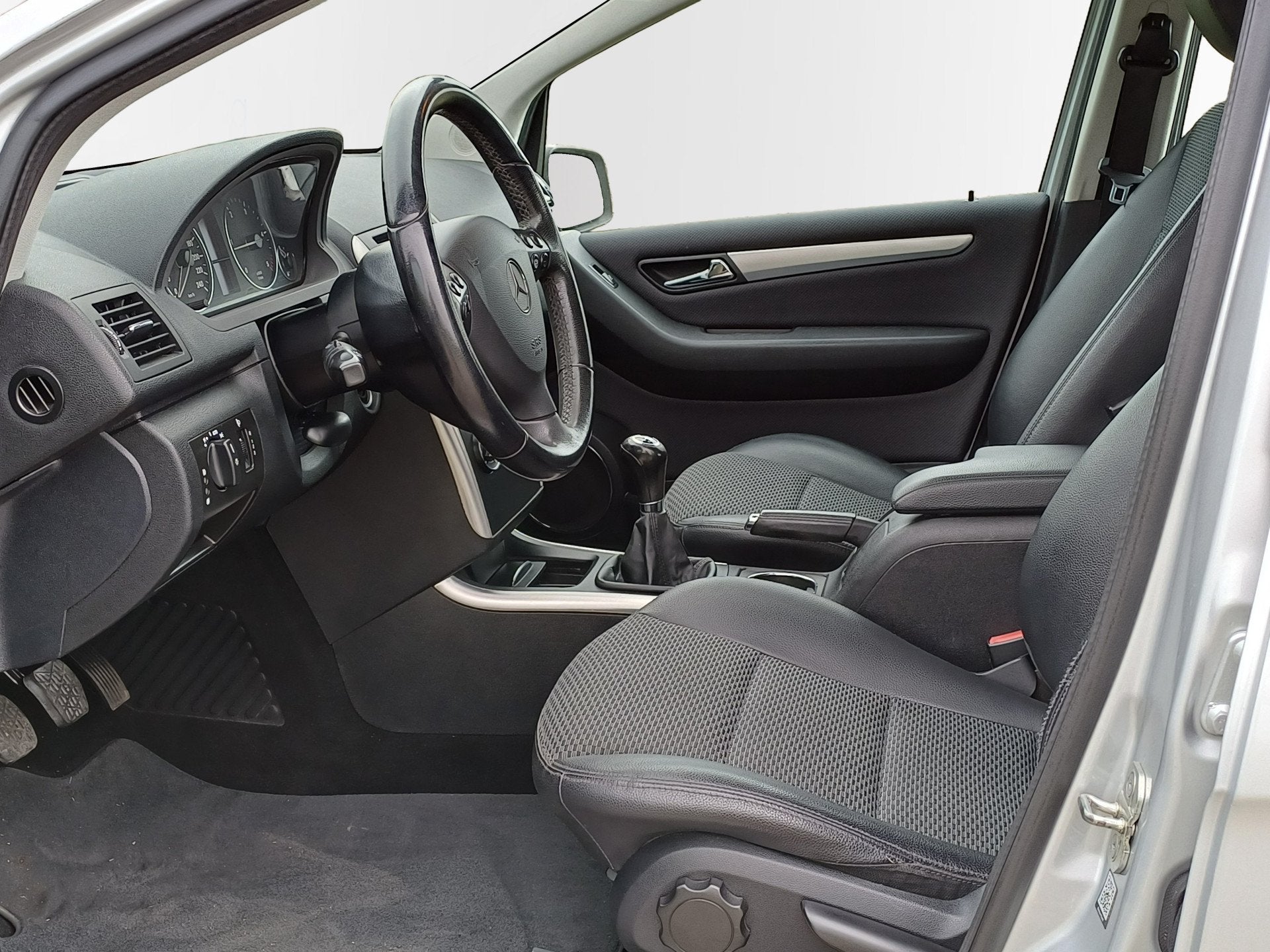 Mercedes-Benz A-Klasse 180 CDI Avantgarde /Zuinig!/Airco!/Tr, Auto's, Voorwielaandrijving, Euro 5, Gebruikt, 4 cilinders