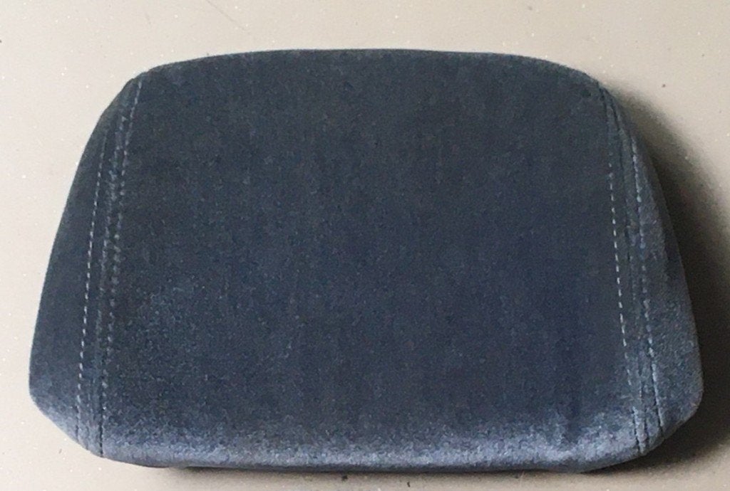 Hoofdsteun kussen. Volvo 240, 740, 940 div kleuren 1 stuks ., Ophalen of Verzenden, Gebruikt