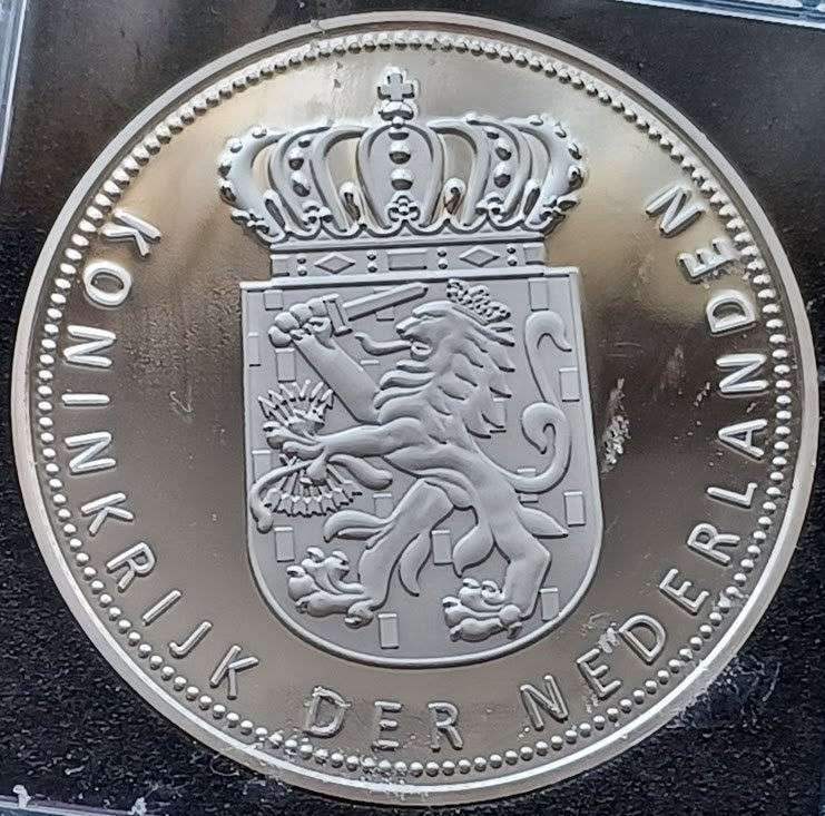 Penning Prinses Catharine-Amalia & Prinses Beatrix, Postzegels en Munten, Penningen en Medailles, Verzenden, Overige materialen