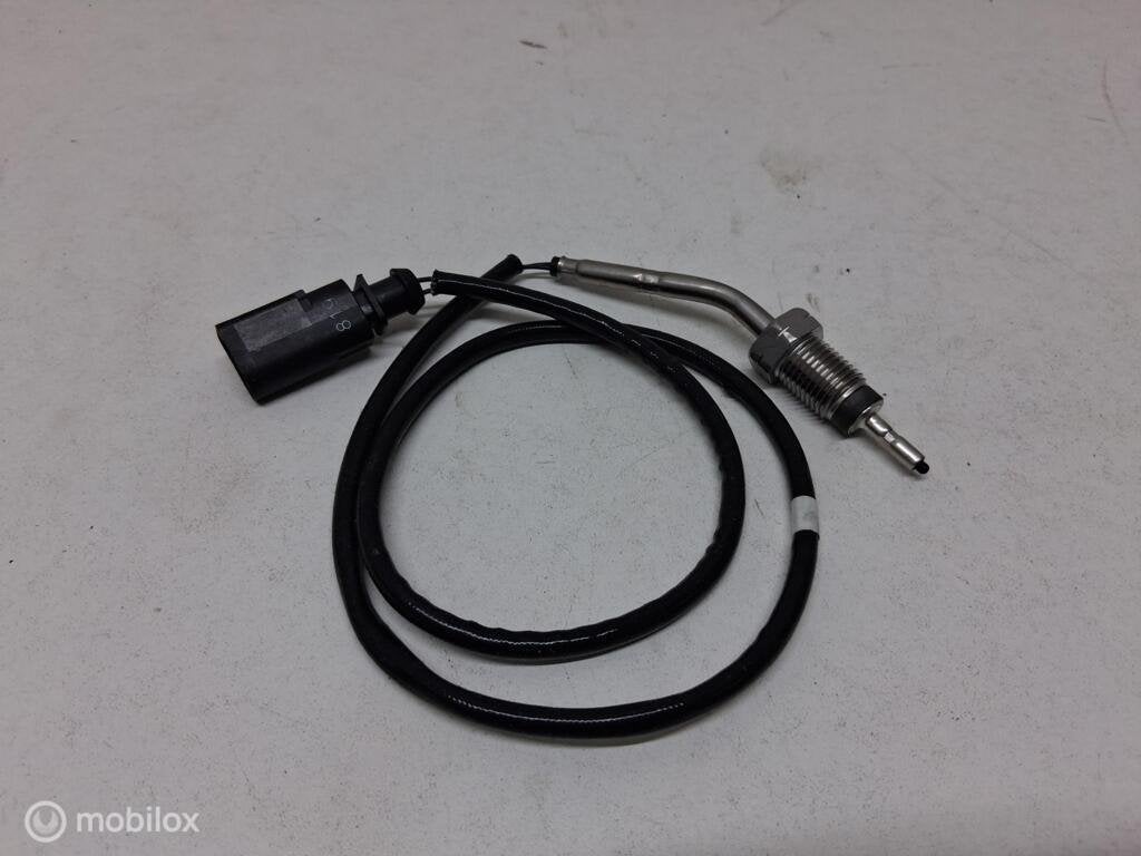 Uitlaattemperatuursensor Vw Touran III ('10-'15) 03L906088BD, Gebruikt, Volkswagen, Ophalen of Verzenden, Volkswagen