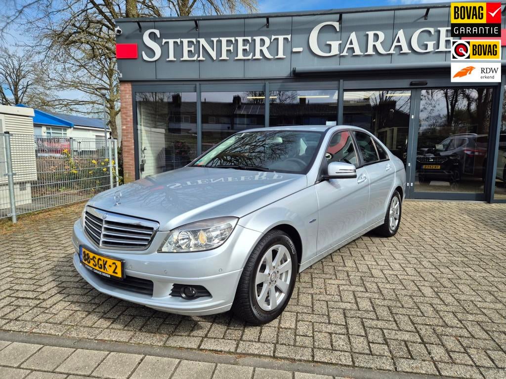 Mercedes-Benz C-klasse 180 CGI BlueEFFICIENCY, Auto's, Mercedes-Benz, Automaat, Achterwielaandrijving, 1796 cc, 14 km/l