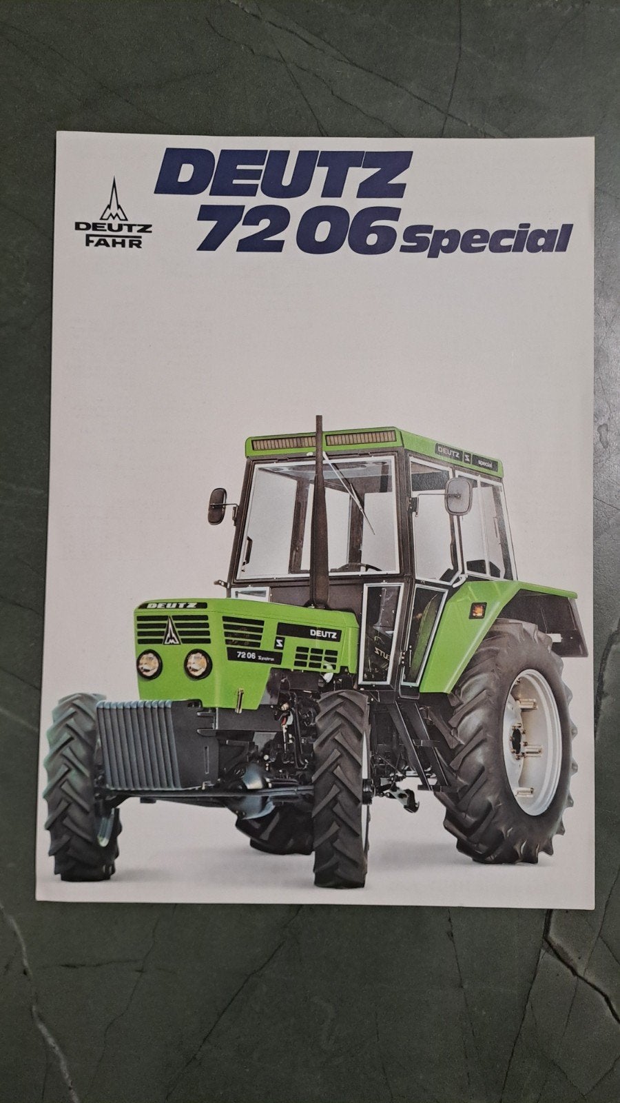 folder DEUTZ 7206 Spacial tractor, trekker, Boeken, Catalogussen en Folders, Ophalen of Verzenden, Zo goed als nieuw, Folder