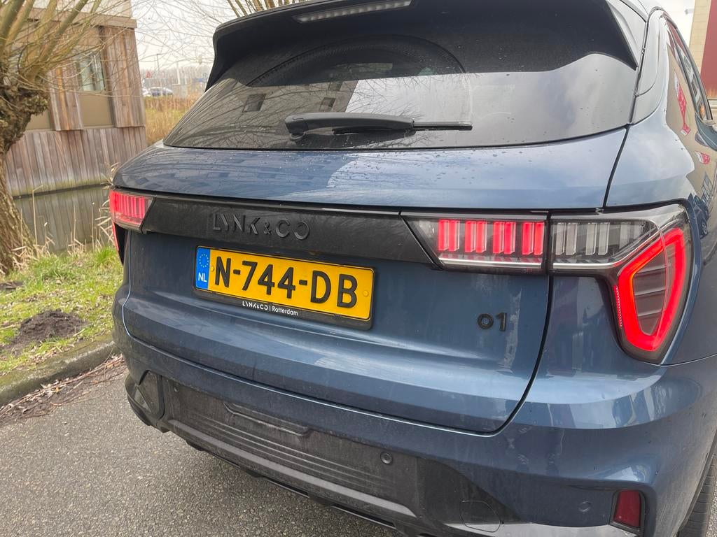 Lynk & Co 1.5TD 261pk Phev 7DCTH 2021 Blauw, 1800 kg, 120 €/maand, 1854 kg, SUV of Terreinwagen