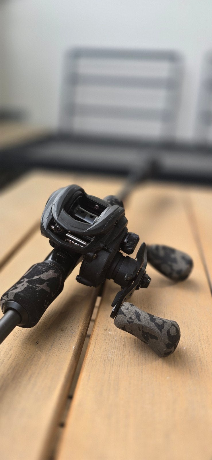 Abu Garcia Max Black Ops Baitcaster Set – nette staat, Ophalen, Zo goed als nieuw, Complete set