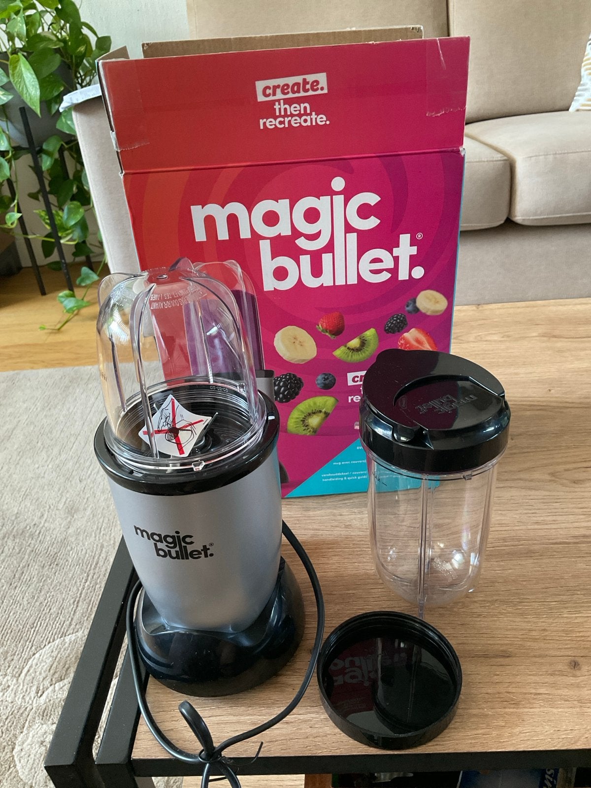 Magic Bullet Blender - Zo goed als nieuw zilver, Witgoed en Apparatuur, Blenders, Ophalen, Zo goed als nieuw, Blender