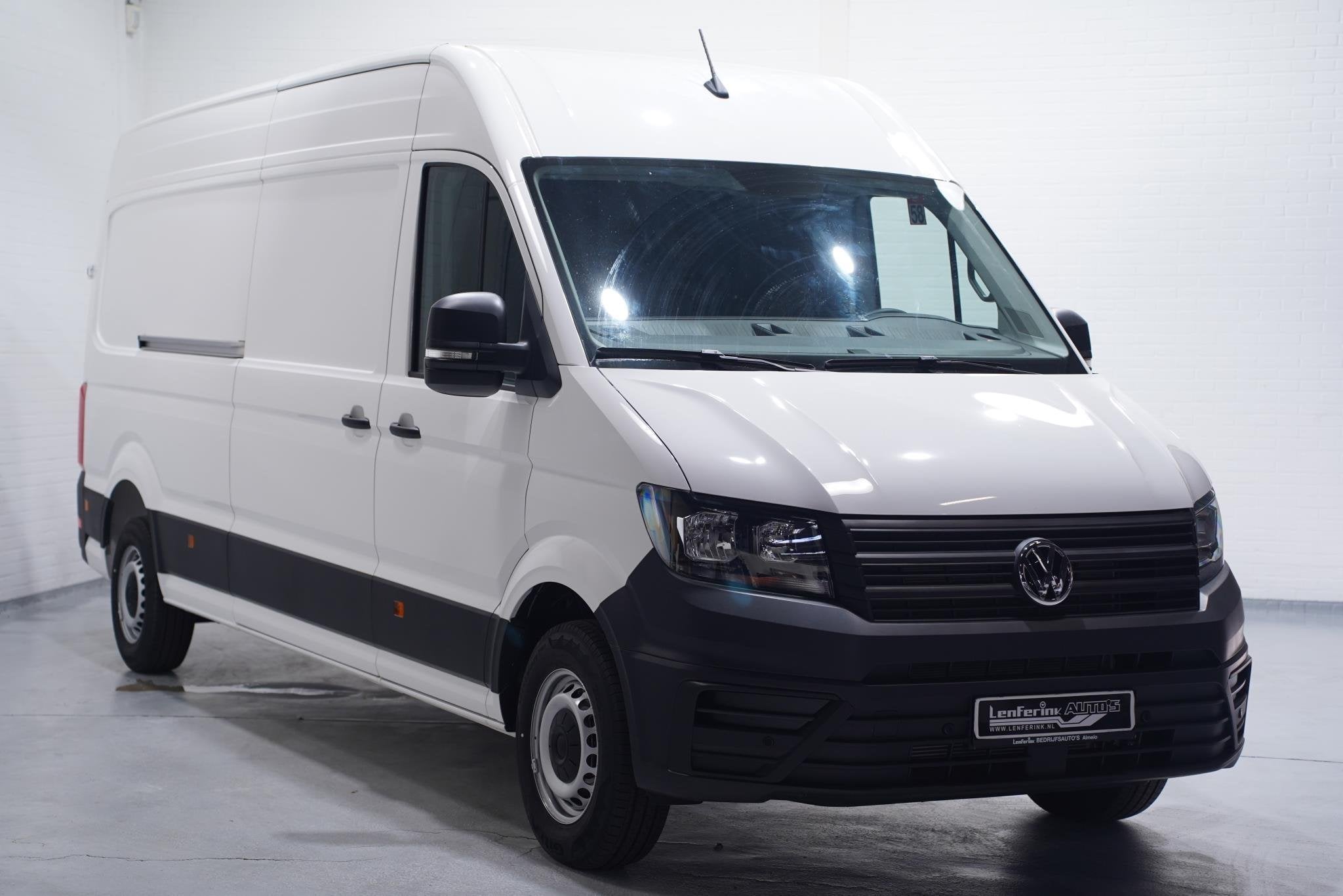 Volkswagen Crafter 2.0 TDI 140 pk L4H3 Airco, PDC V+A Cruise, Voorwielaandrijving, Stof, Gebruikt, Volkswagen