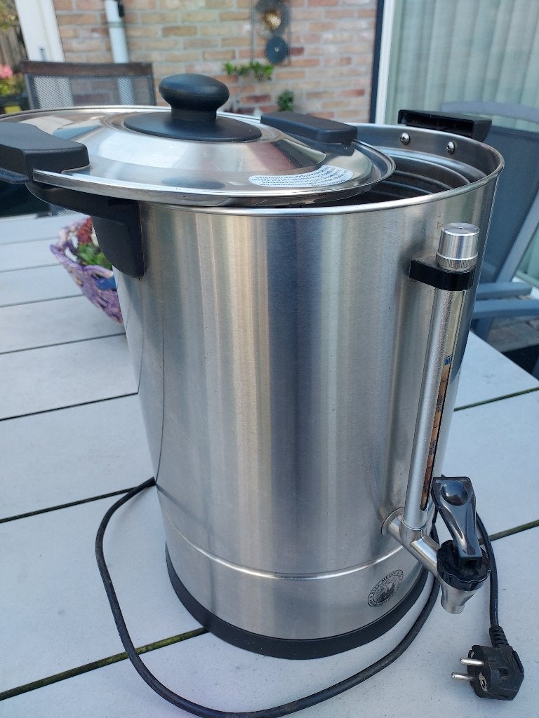Koffie percolator, Gebruikt, 10 kopjes of meer, Koffiemachine, Gemalen koffie