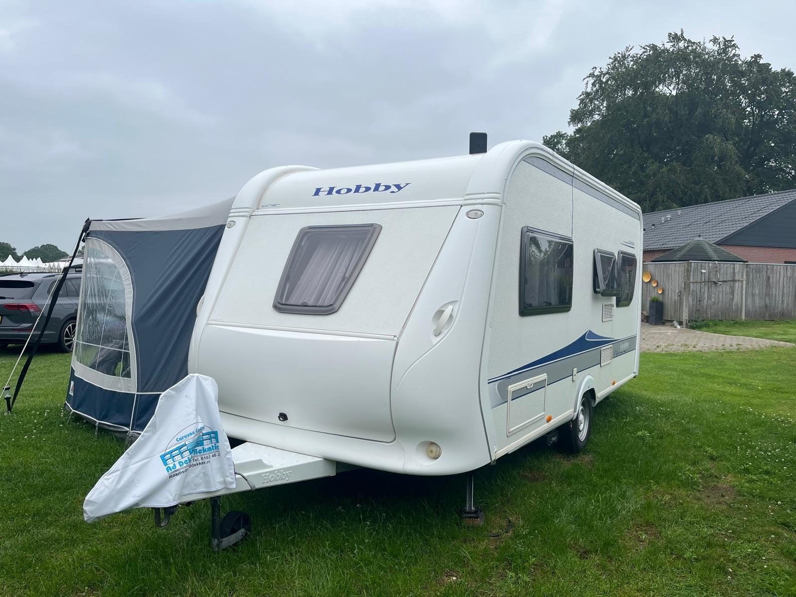Hobby de Luxe uit 2009 met mover en voortent, Rondzit, Hobby, Luifel, Particulier
