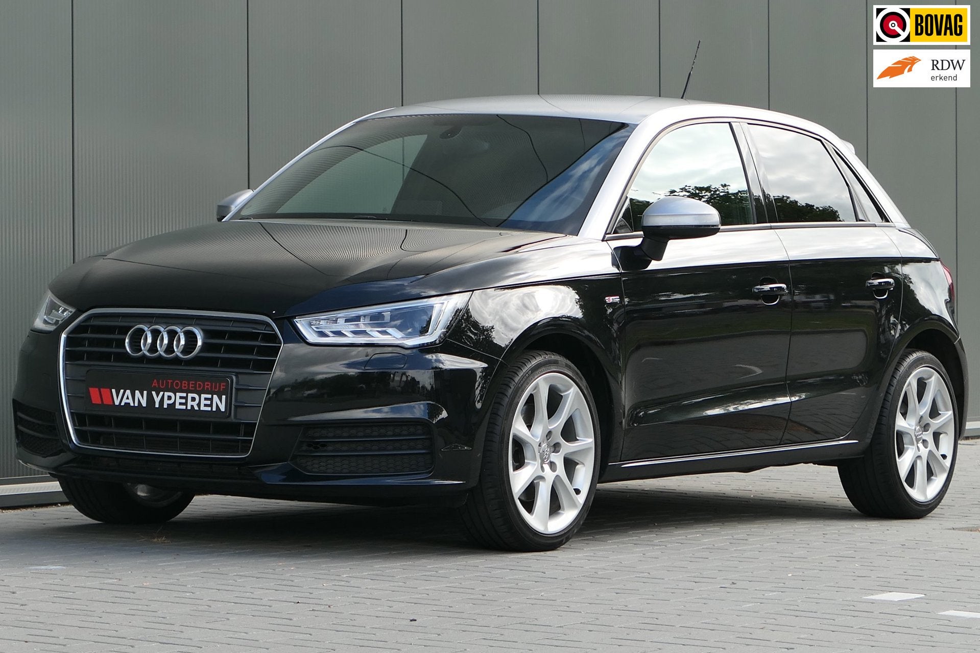 Audi A1 Sportback 1.4 TFSI S-Line LED Navi Stoelverwarming, Voorwielaandrijving, Zwart, 4 cilinders, 4 stoelen