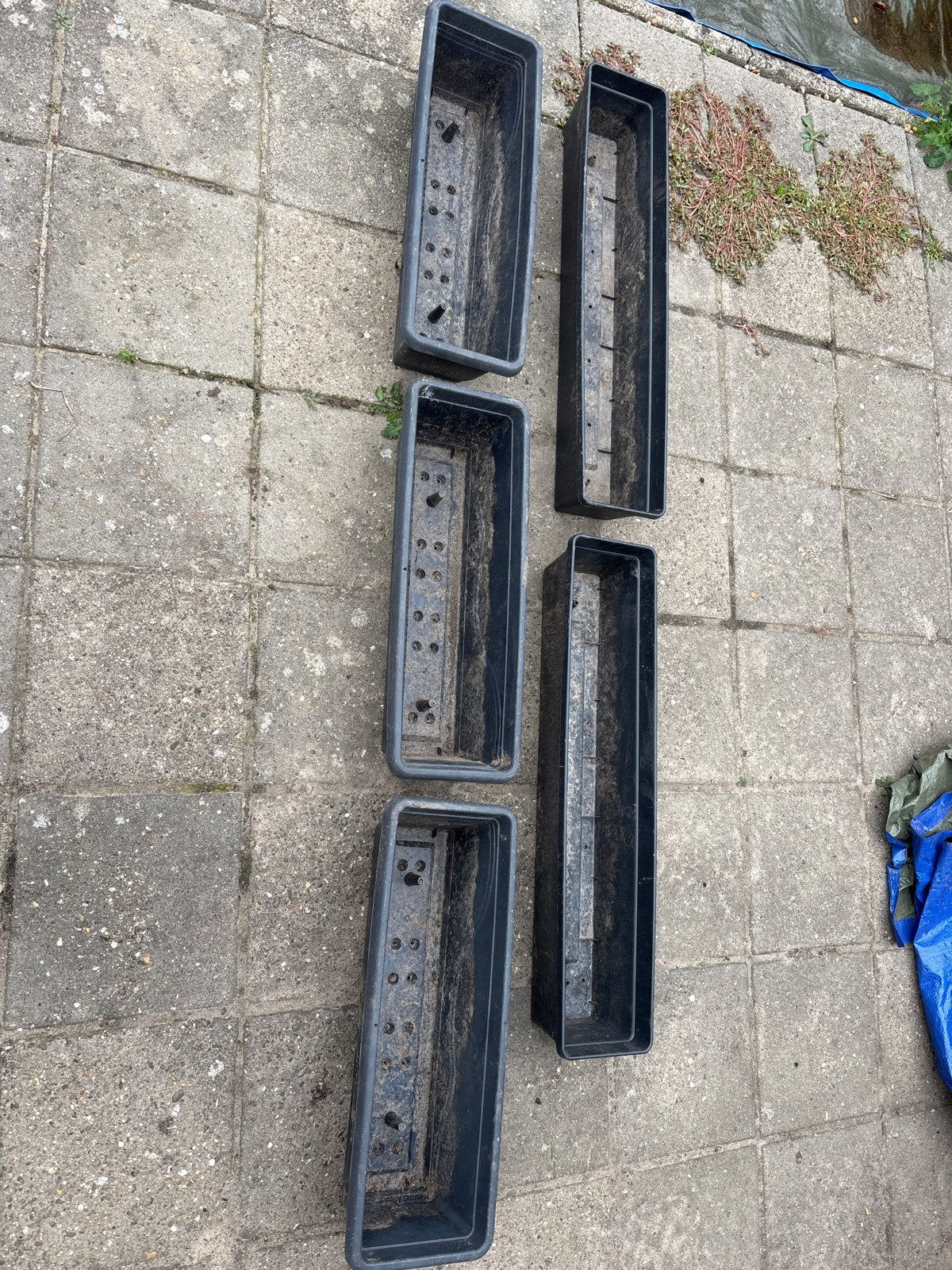 Langwerpige plantenbakken in 2 maten (5 stuks), Ophalen, Kunststof, Gebruikt, Minder dan 30 cm